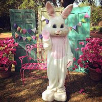 Easter Bunny at Clark Gardens